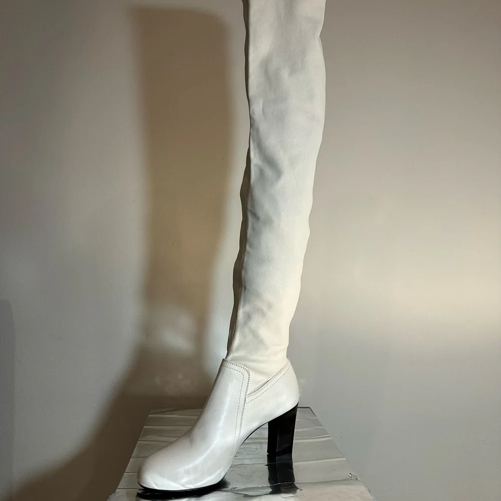 Brand NEW White Lemaire Boots - Fall 2021 Collection - Picture 2 of 8